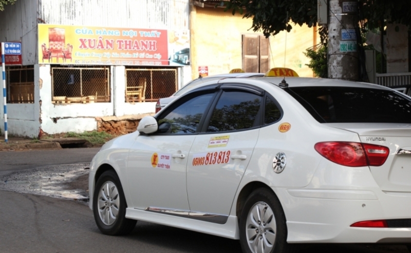 12 Hãng taxi Cát Tiên Lâm Đồng số điện thoại tổng đài 24/7