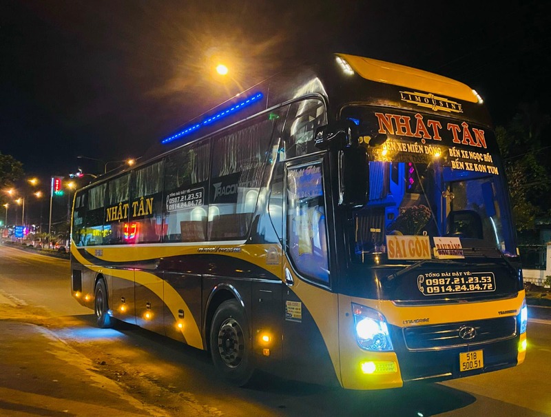 8 Nhà xe Nha Trang Đắk Lắk Buôn Ma Thuột limousine giường nằm