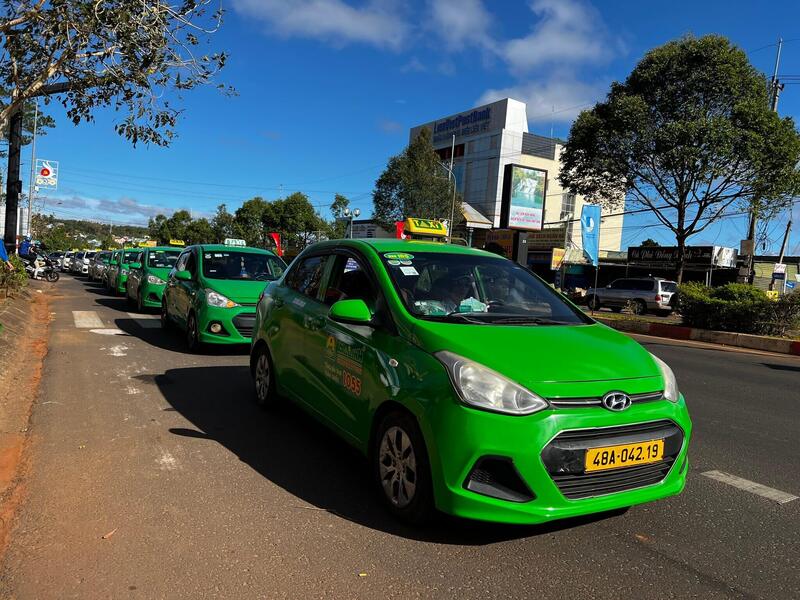 22 Hãng taxi Đắk Nông cước phí rẻ và số điện thoại tổng đài 24h