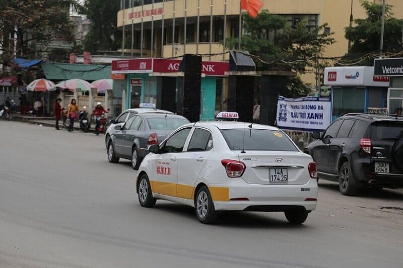 18 Hãng taxi Hạ Long giá rẻ 4 7 chỗ số điện thoại tổng đài 24/7