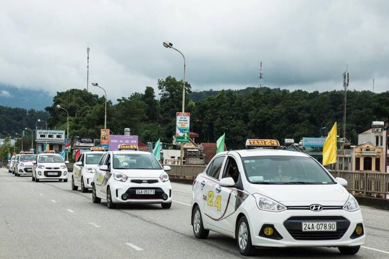 20 Hãng taxi Phú Thọ giá cước rẻ số điện thoại tổng đài 24/24H