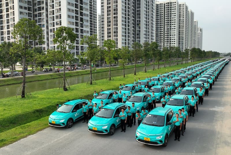 10 Xe taxi Mộc Bài taxi Sài Gòn đi Mộc Bài cửa khẩu sân bay 4 7 chỗ