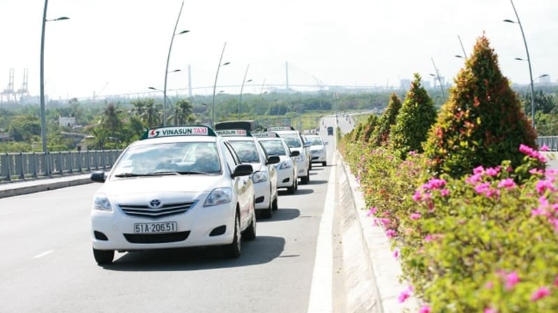 Top 10 Hãng taxi Trị An ngã ba Trị An đưa đón đi hồ và đảo Ó